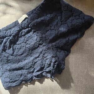 Abercrombie Lace Elastic Band Shorts
